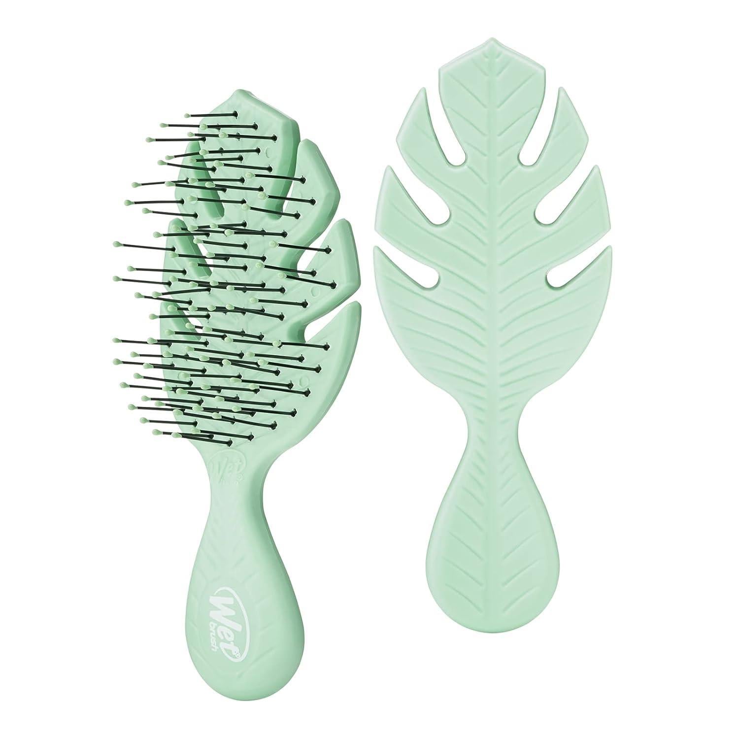 Wet Brush Go Green Mini Detangler Green