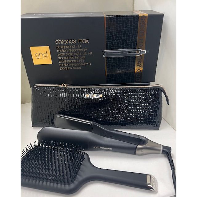 ghd Chronos Max Core Gift Set includes: Bag & Brush