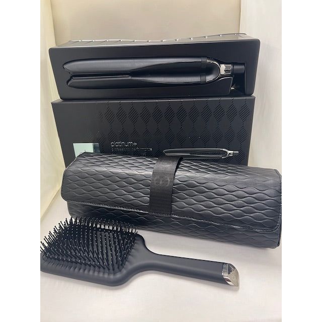 ghd Platinum+ Bag + Brush+ Black 1" Styler